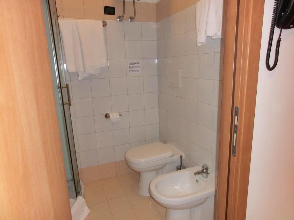 Reale House Rooms Roma Exterior foto