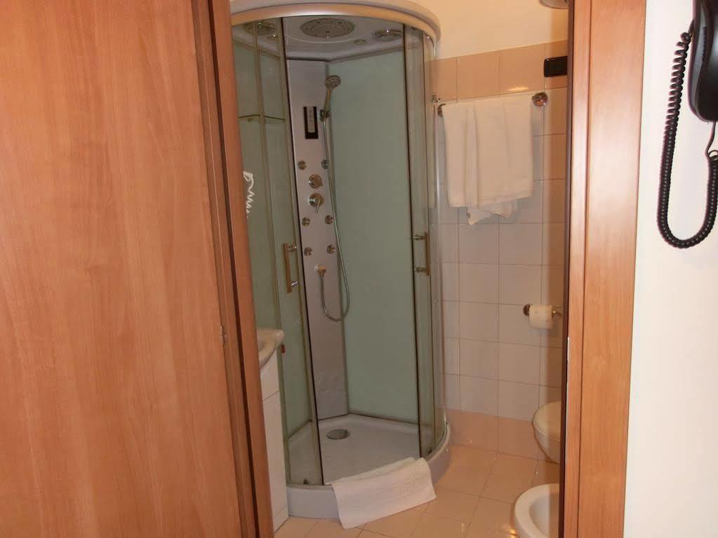 Reale House Rooms Roma Exterior foto